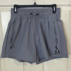 Bearded Goat Women’s Medium Jogging Hiking Shorts EUC